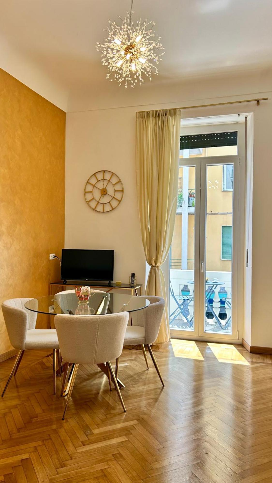 Da Mariella Case Vacanze - Roma 149 Санремо Экстерьер фото